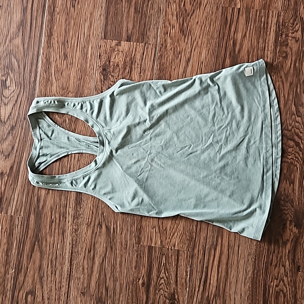 Vuori Racerback Tank Women's Size Small